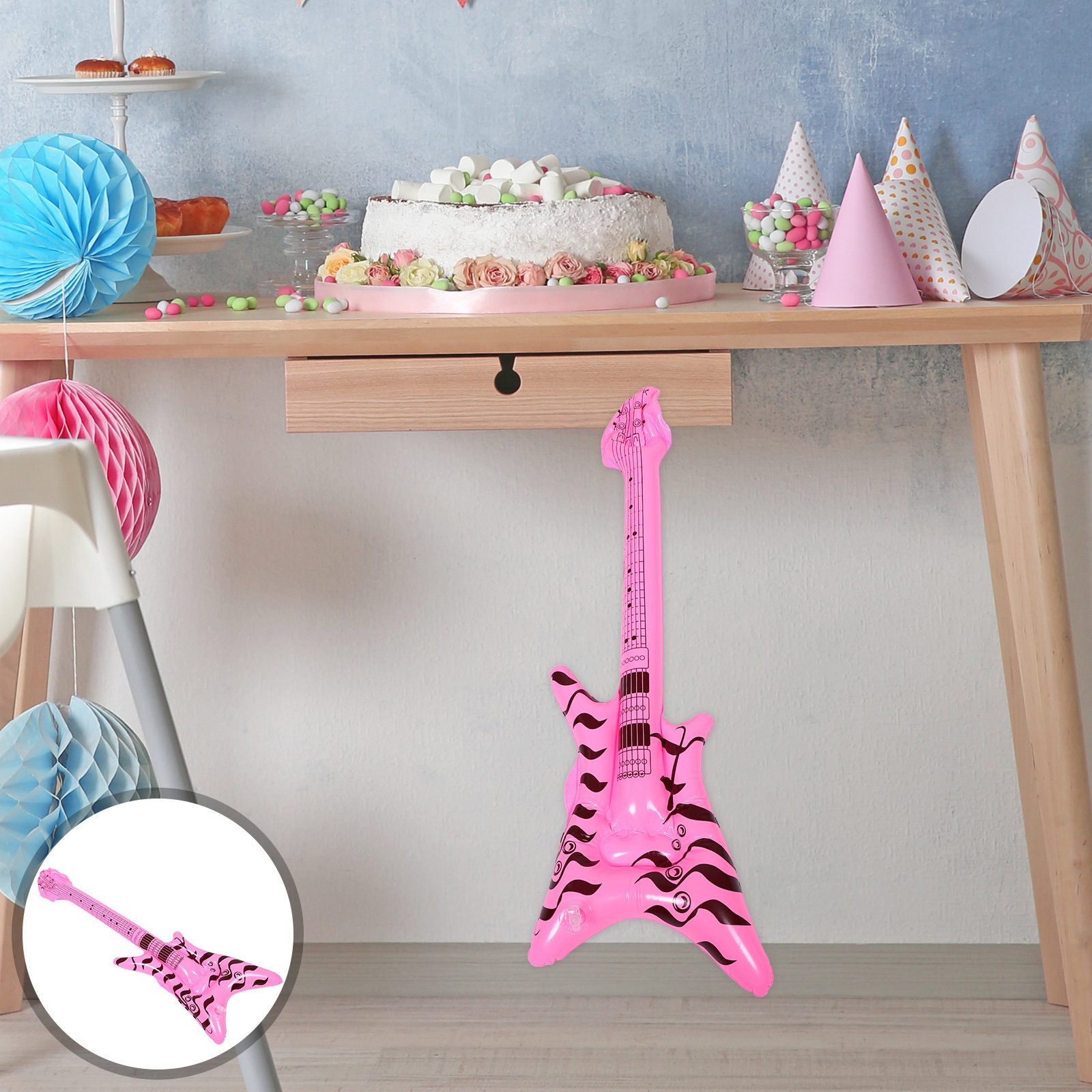 Musical Instrument You Blow Into - جيتار قابل للنفخ لتزيين حفلات الروك
